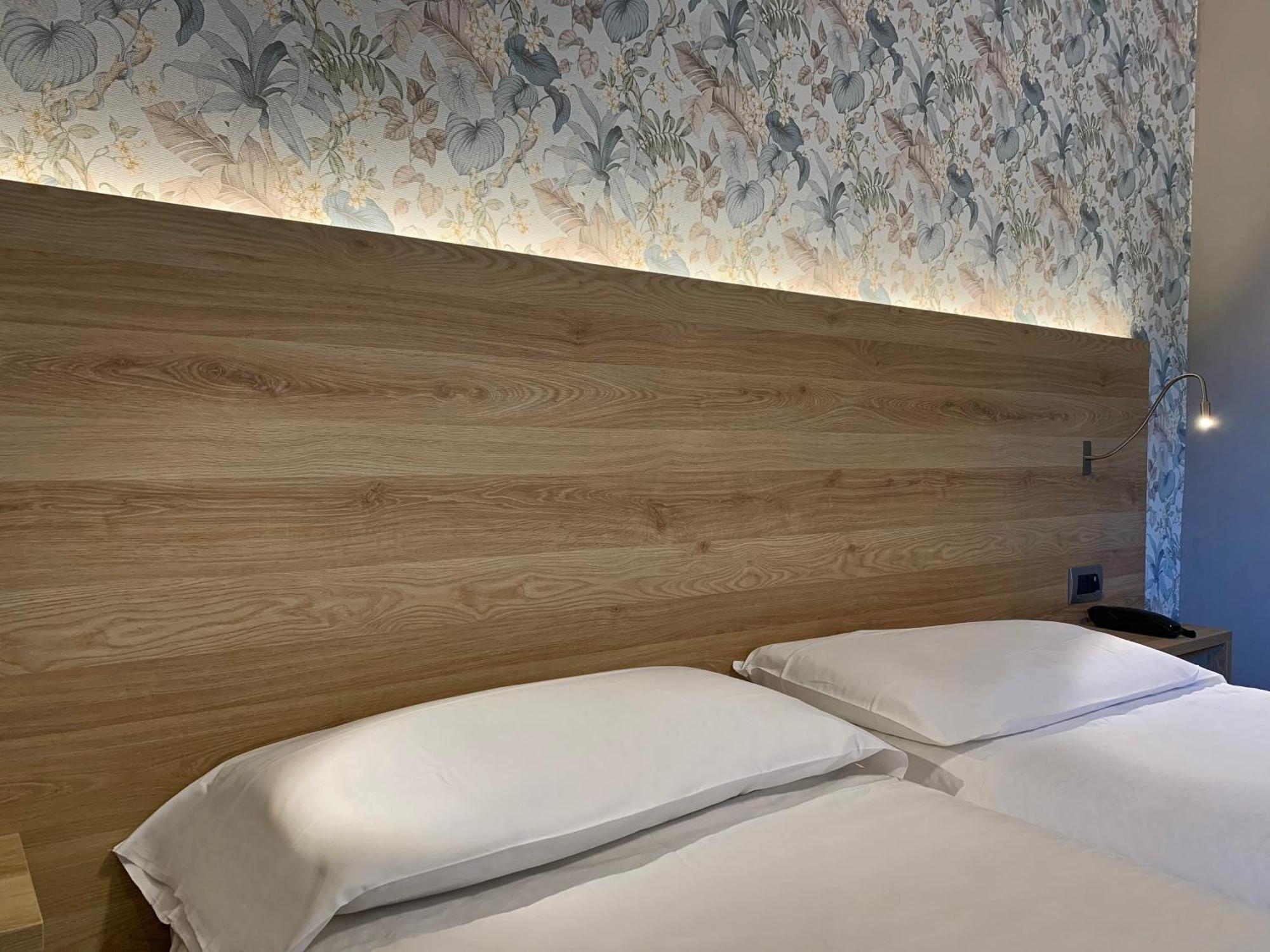 Alessandra Hotel